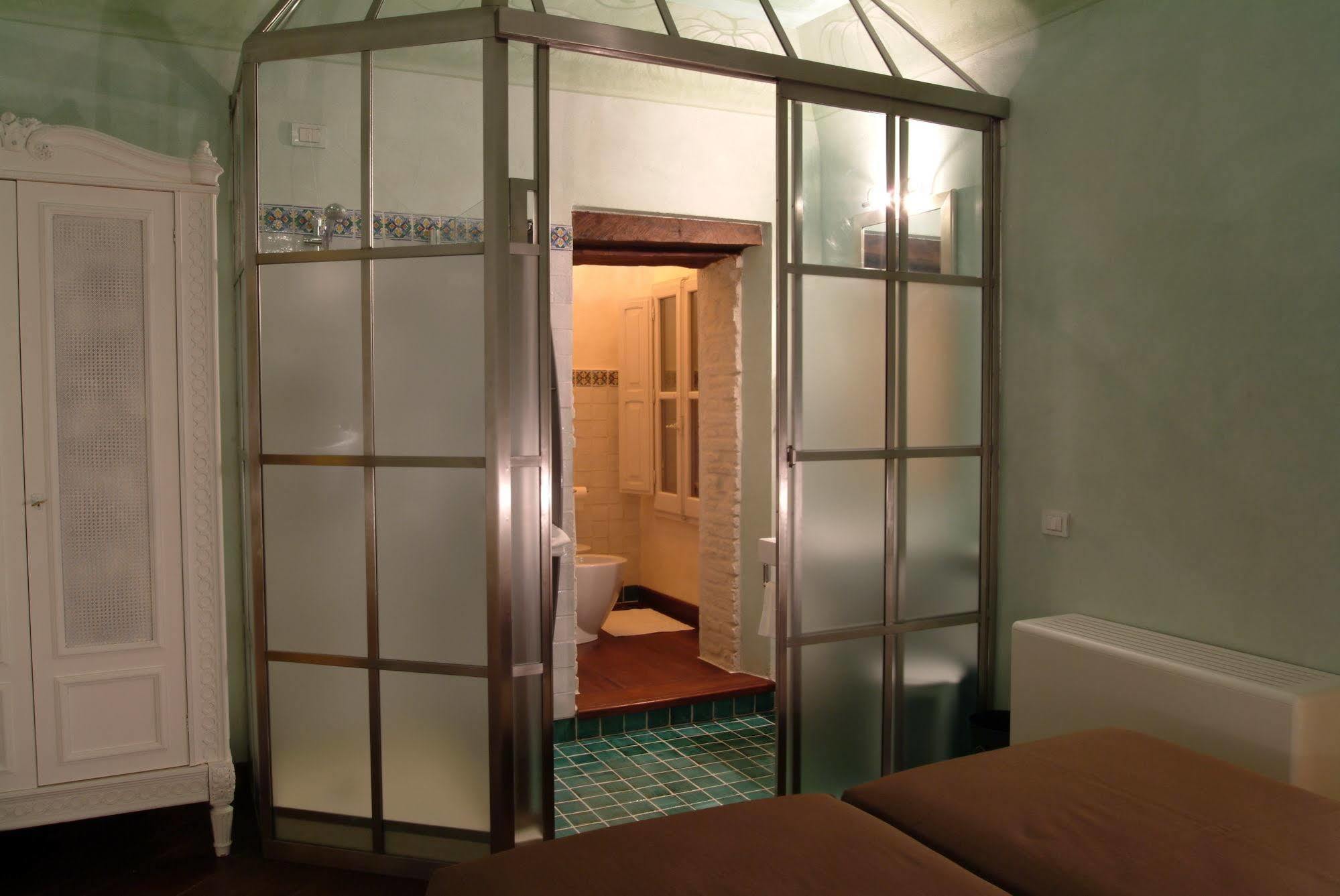 Il Villino Hotel & Spa Сантарканджело-ди-Романья Экстерьер фото
