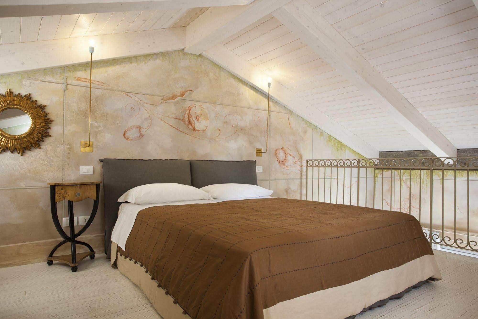 Il Villino Hotel & Spa Сантарканджело-ди-Романья Экстерьер фото
